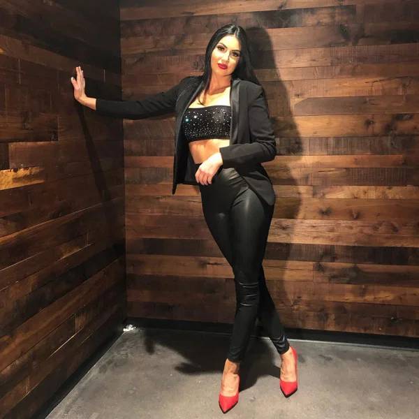 These Are The Sexiest Wrestlers Out There!