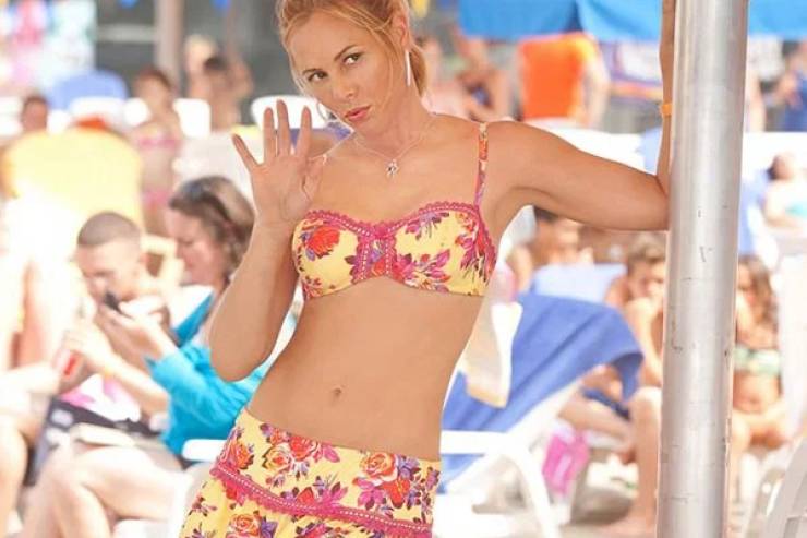 Hottest “Experienced” Women In Movies