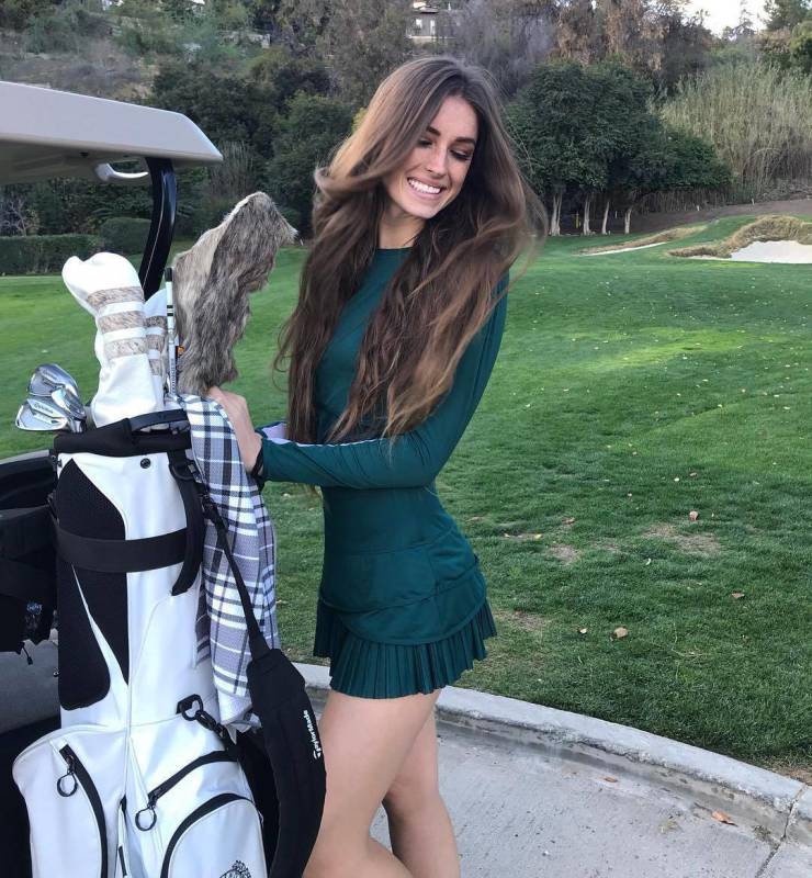 It’s Sexy Golfing Time!