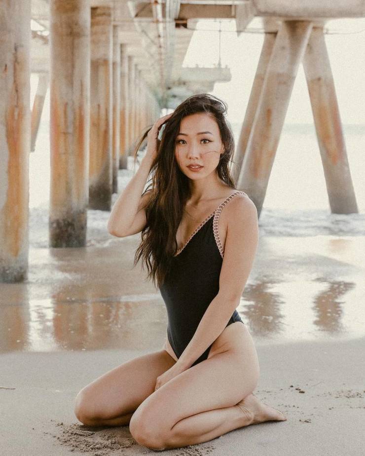 You Can’t Resist These Asian Girls…