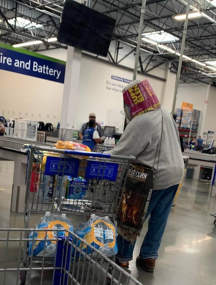 “Walmart” And Its Crazy Customers