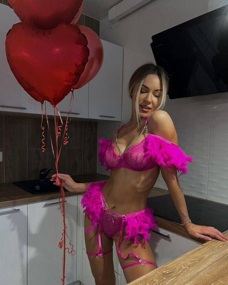 Girls In Sexy Lingerie