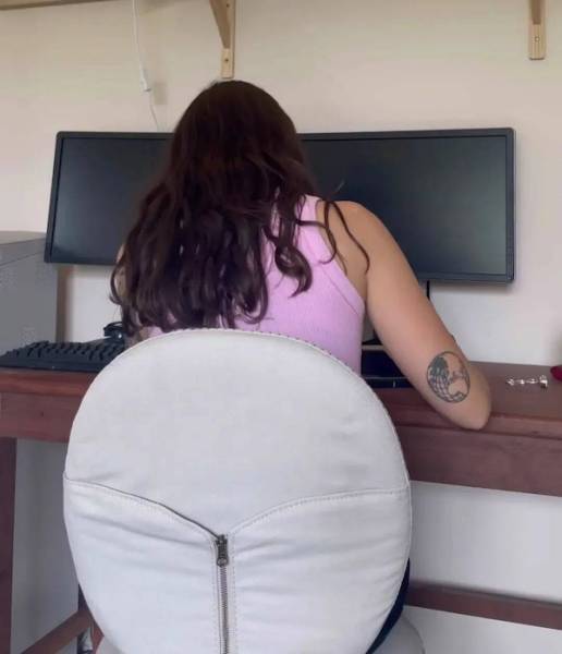 Dirty Dump For Dirty Minds