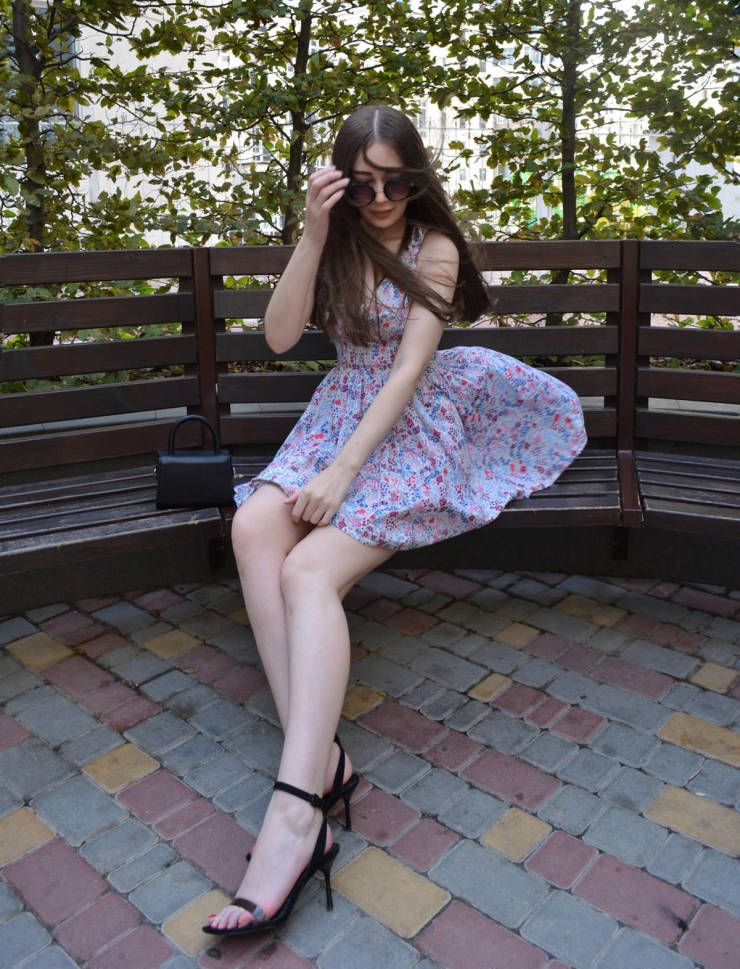 Sundresses Are Always Sexy!