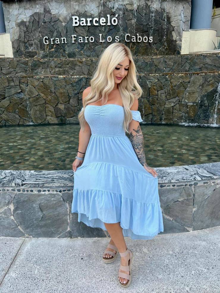 Sundresses Are Always Sexy!