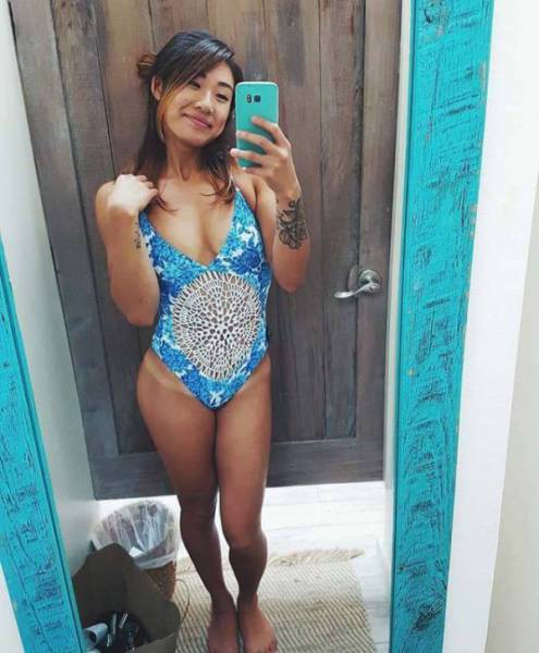 Angela Lee Proves Once Again That MMA Girls Can Look Fantastic Too