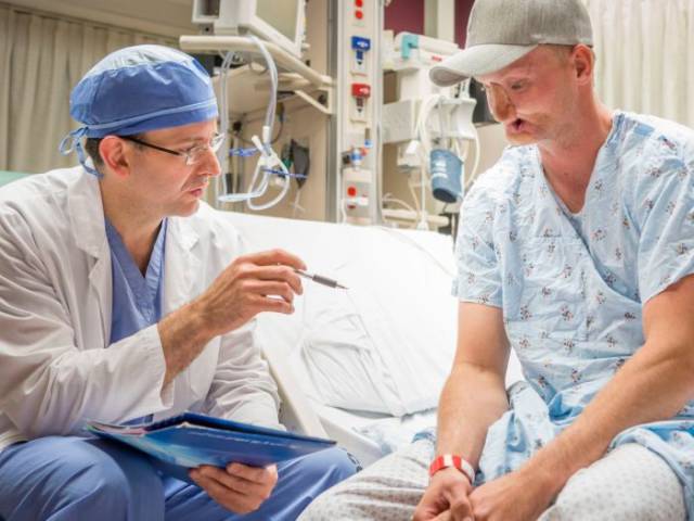 Face Transplantation Is A Thing!