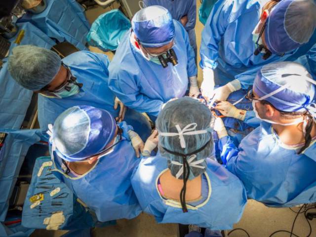 Face Transplantation Is A Thing!