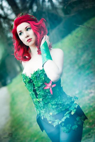 The Sexy Cosplay Girls of Every Nerds Fantasy