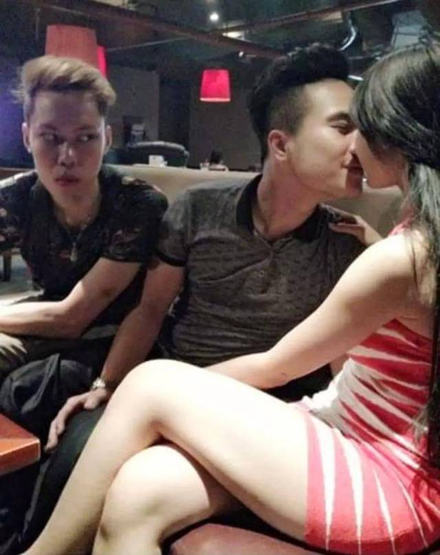 Jealousy Is Too Obvious Here