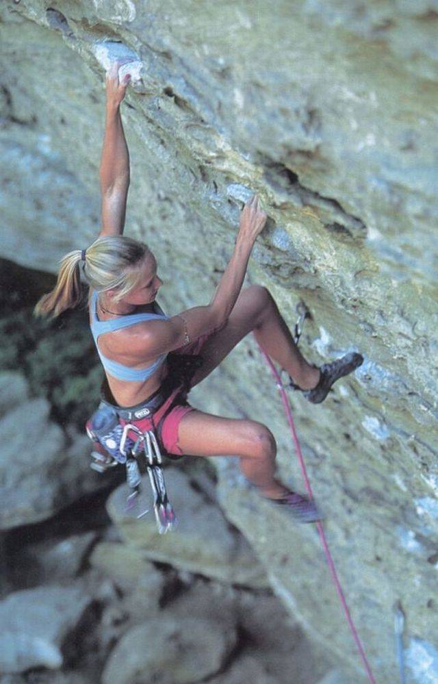 No Height Can Stop These Girls!