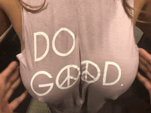 GIFs of Really Hot Girls