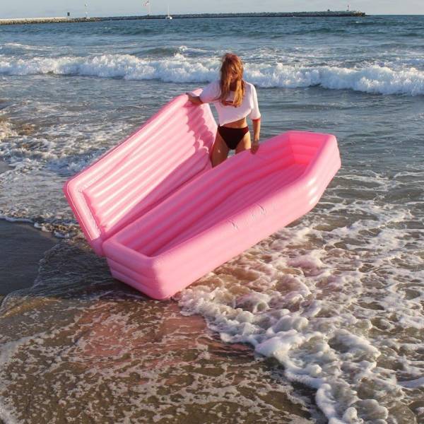 Hard-to-explain WTF Photos