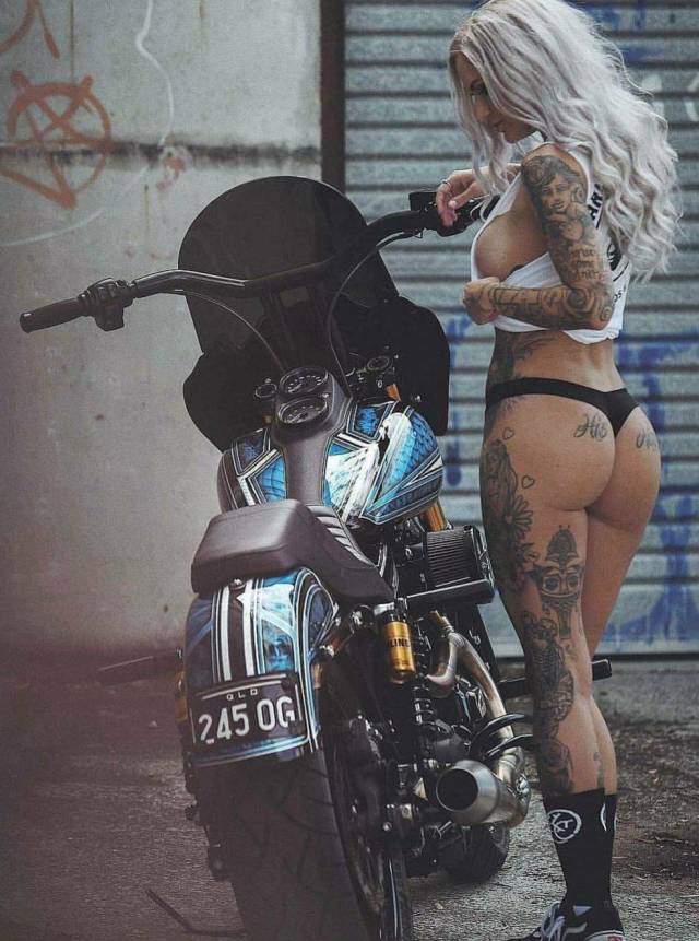 Hot and Hardcore Tattooed Girls