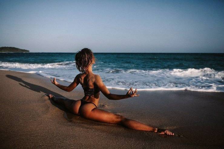 Flexible Girls Will Always Be Sexy