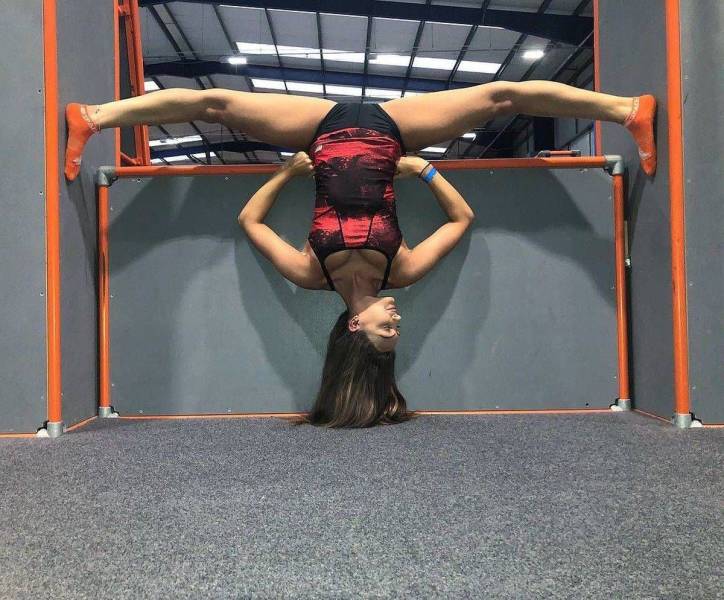 Flexible Girls Will Always Be Sexy