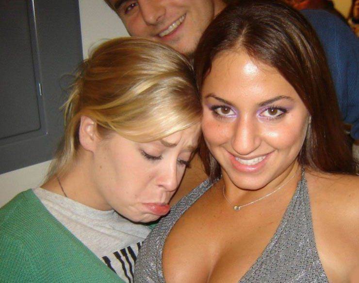 Girls Are Having Tons Of Fun!