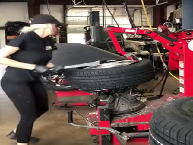 She Looks Like A Professional