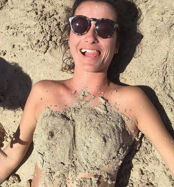 Girls Are Having Tons Of Fun!