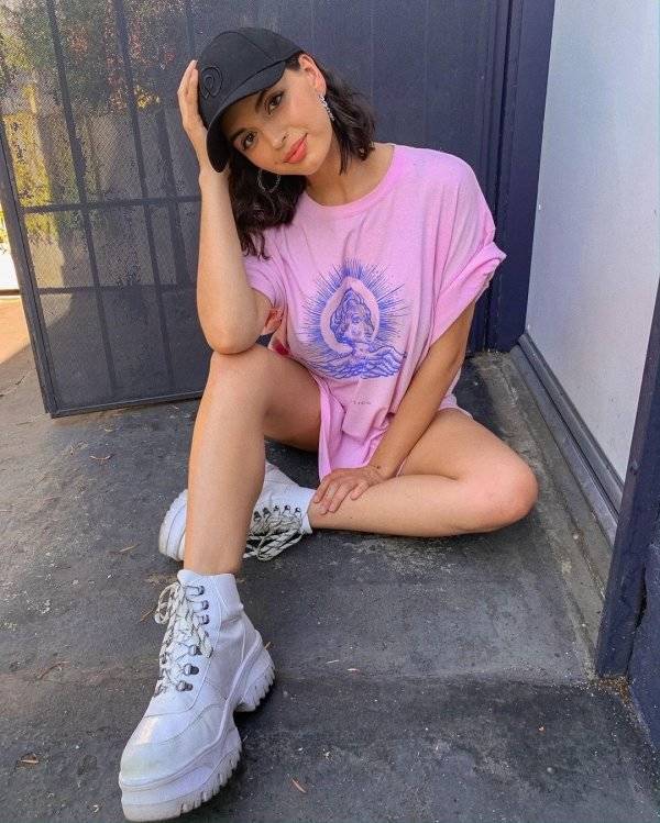 Rebecca Black Is All Grown-Up Now!