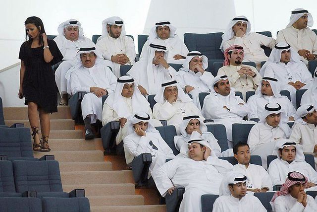 How to spoil a photo (103 pics)