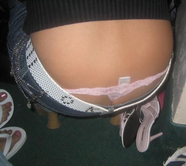 Panties outside. High fashion? (12 pics)