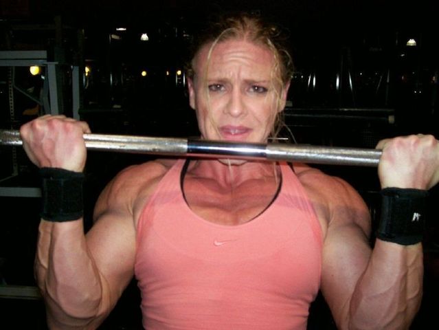 Blonde with green eyes (24 photos)