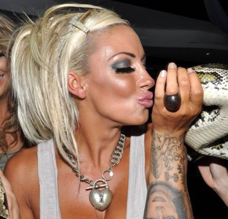 Curiosities and bonus pictures