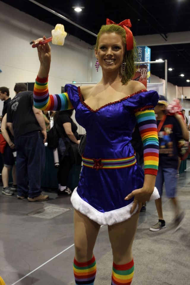 The girls at Comic-Con 2009 (42 pics)