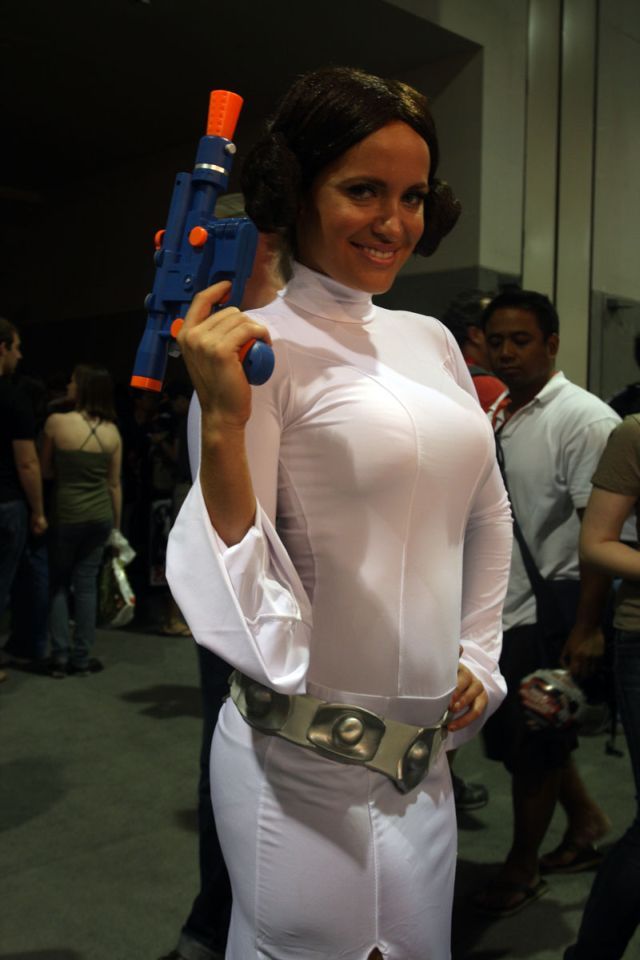 The girls at Comic-Con 2009 (42 pics)