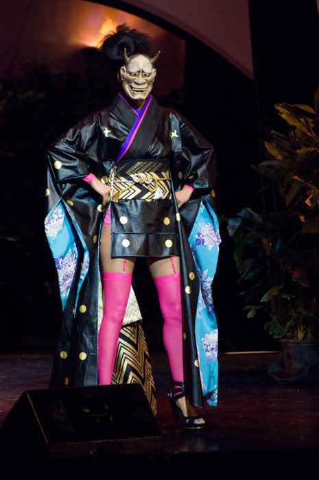 National costumes at Miss Universe 2009 (50 pics)