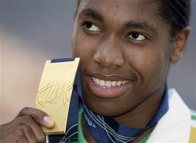 Athlete Caster Semenya - man or woman? (20 pics)