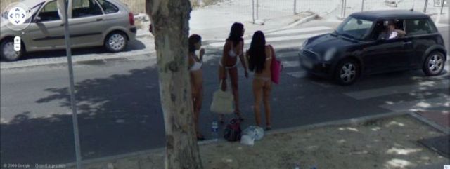 Prostitutes Spotted on Google Street View (24 pics)