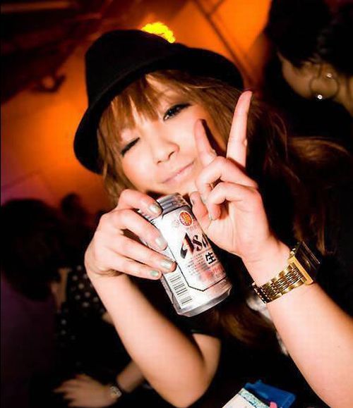 How Japanese Youth Partying (30 pics)