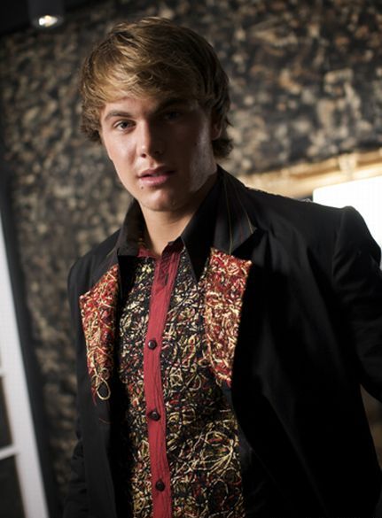 Curiosities and bonus pictures