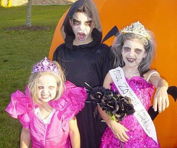 Children Zombies (16 pics)
