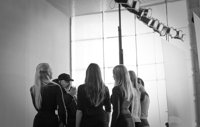 Casting Call (38 pics)