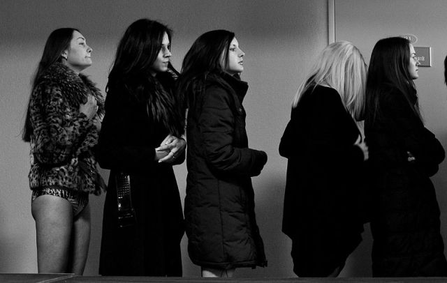 Casting Call (38 pics)