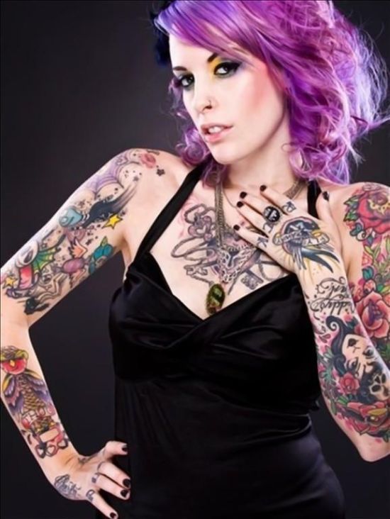 Compilation of Girls with Tattoos. Part 2 (33 pics)