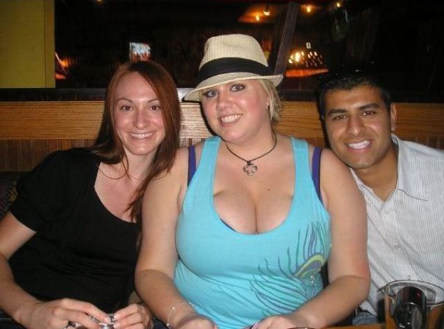 What Junk Food Does to Girls (10 pics)