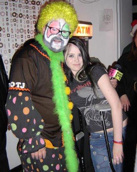 Sexy Amputee Amber Stays Positive