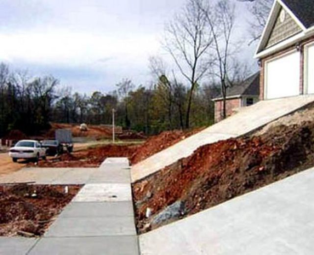 Hilarious Construction Fails