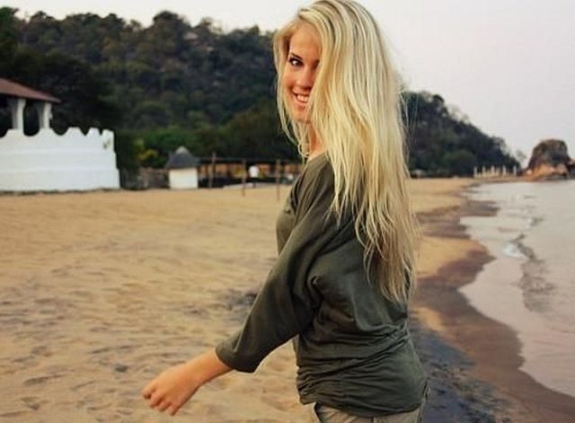 There Are Beautiful Girls Here. Part 2