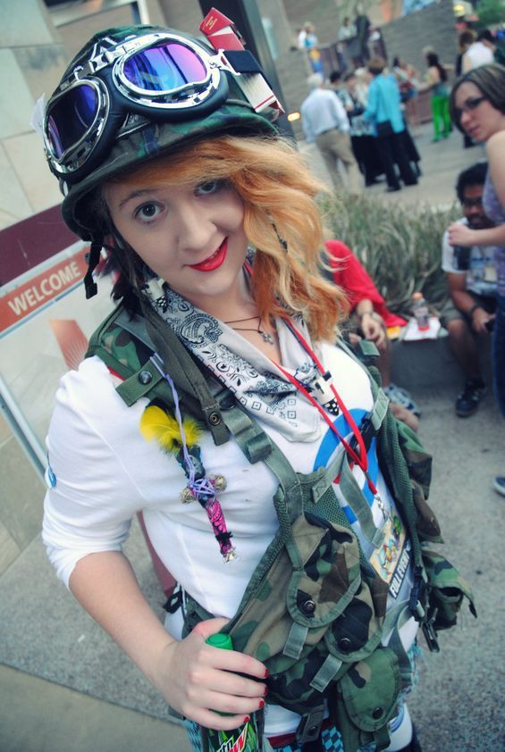 Costumed Cuties of Phoenix Comicon 2012