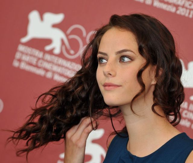 There Are Beautiful Girls Here: Part 7