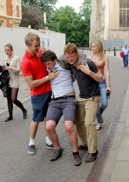 Crap Goes Down When You Are Completely Blitzed