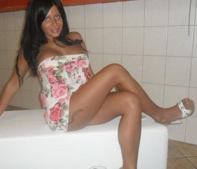 Queens of Disastrous Plastic Surgeries