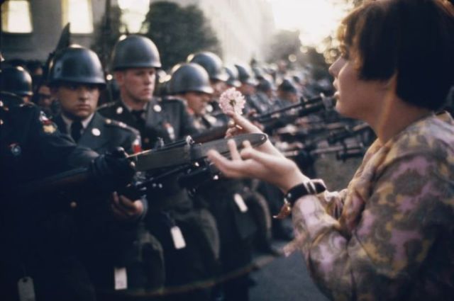 Hard-Hitting Photos That Capture Incredible Moments