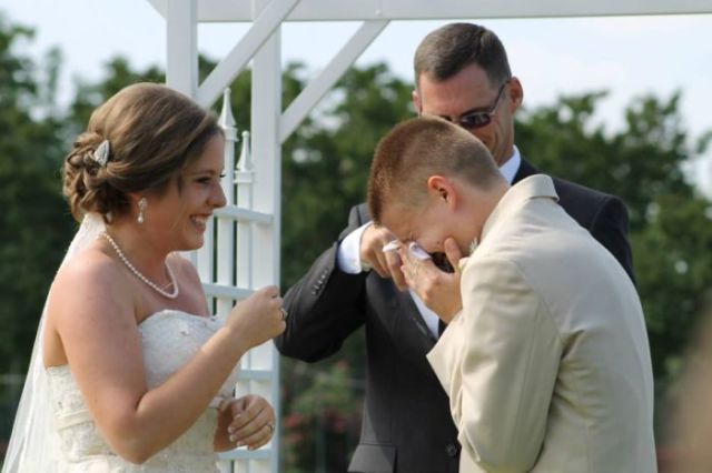 Hard-Hitting Photos That Capture Incredible Moments