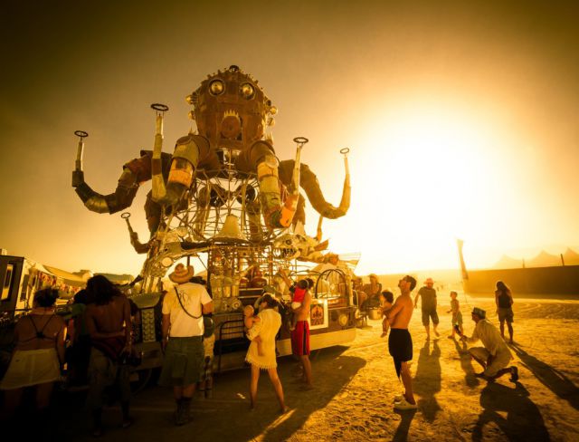 Amazing Photos of the Festival Fun at Burning Man 2014